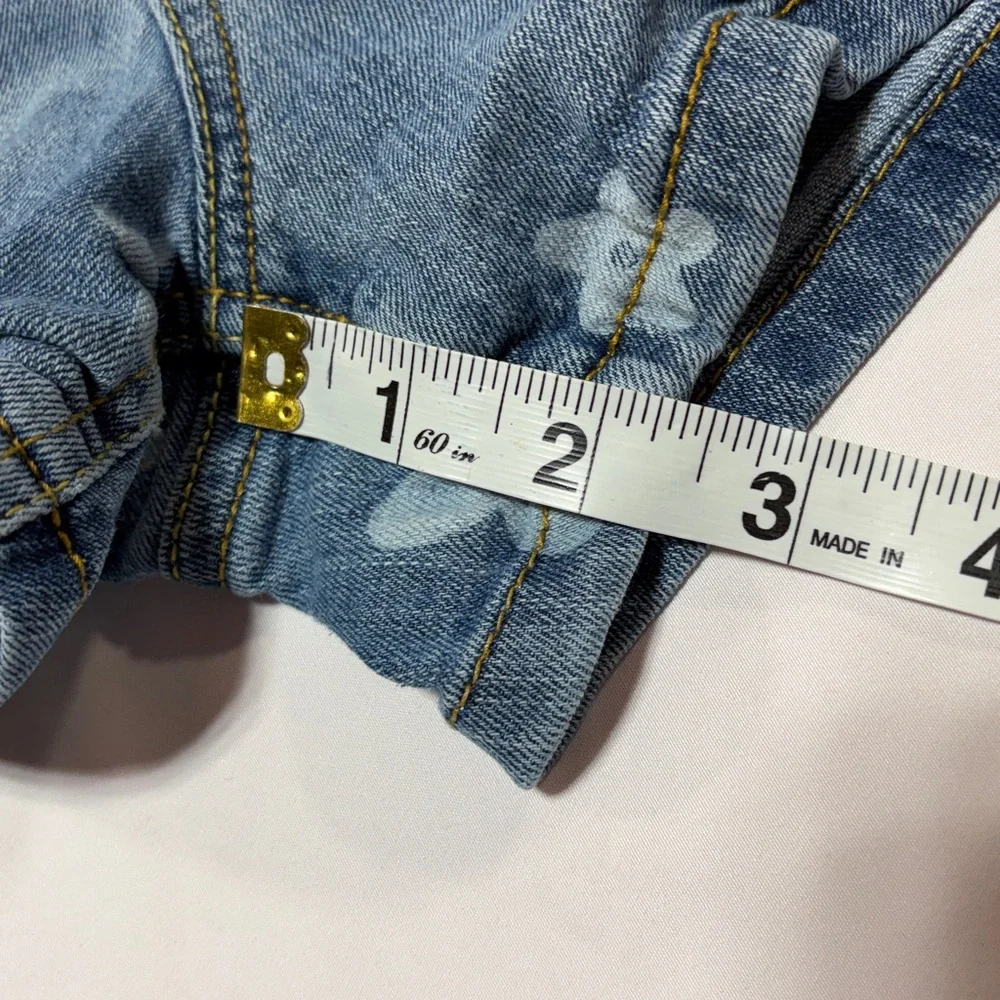 Levi’s Shorty Denim Shorts Floral Print Light Wash Girls 12 Regular - Picture 7 of 8